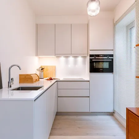 Pretty Furnished Near The Sea Oostende