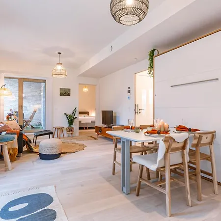 Pretty Furnished Near The Sea *